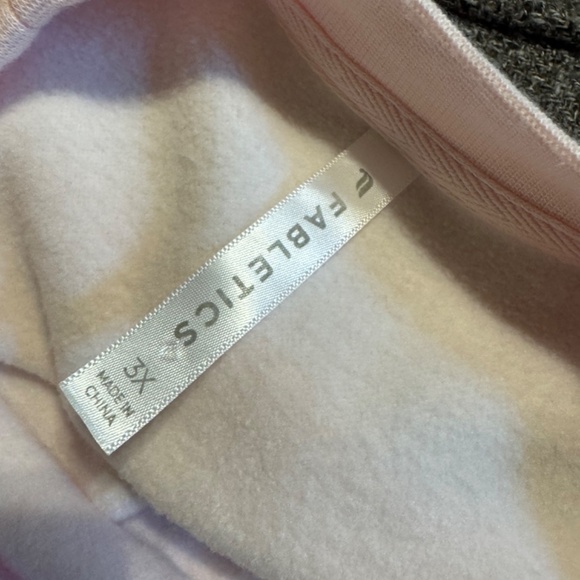 Fabletics The Boobies Breast Cancer Awareness Crewneck Sweatshirt, size 3X - Picture 8 of 8